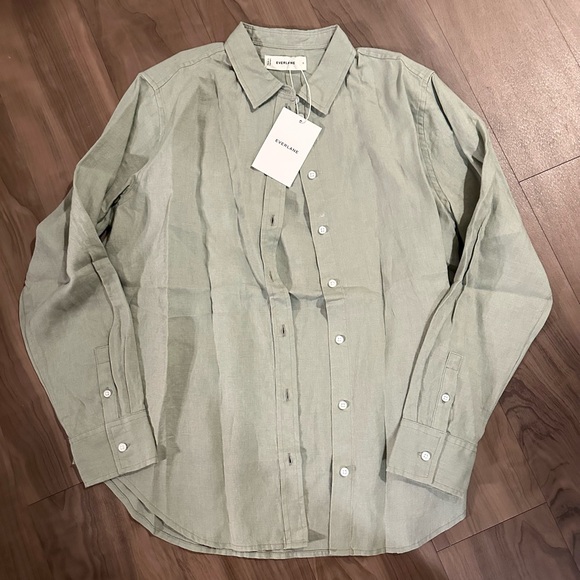 Everlane Must-Have Shirt in Linen - Picture 3 of 4